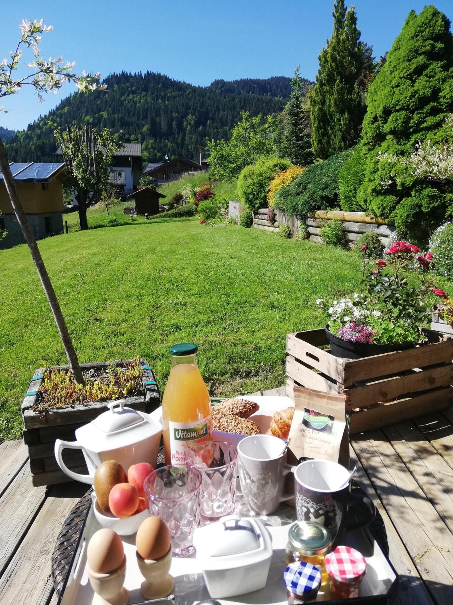 Chambres En Chalet Petit Dejeuner Inclus La Cote d'Arbroz Exteriér fotografie